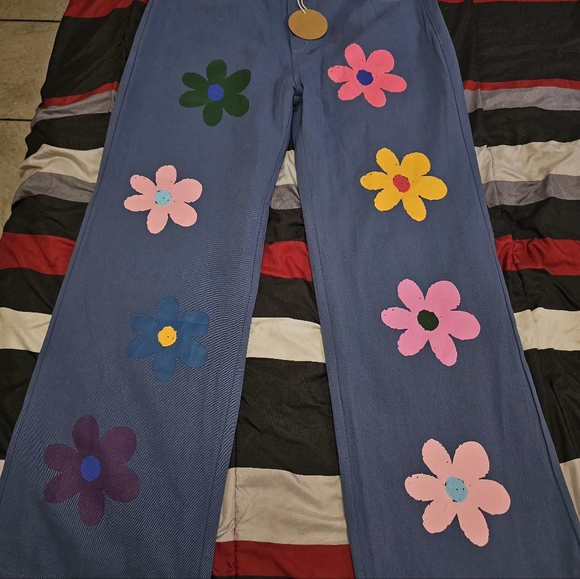BiBi Blue Boot-Cut Pants with Multicolor Flower Motifs - Picture 10 of 12